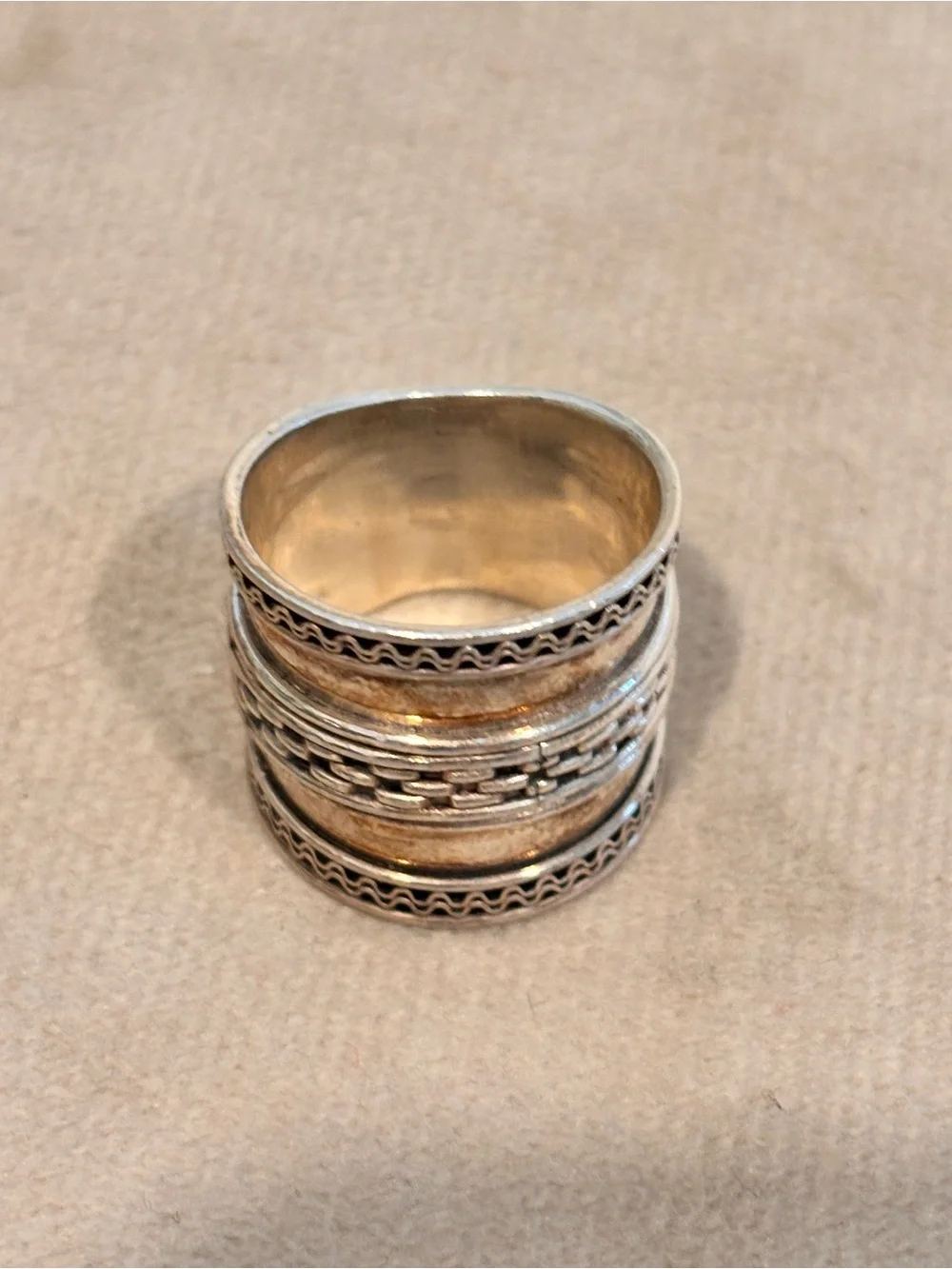 Designer 925 Sterling Silver Textured Stackable Wide Band Ring - Size 7